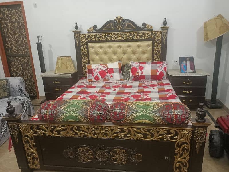 bed king size very beautiful 3