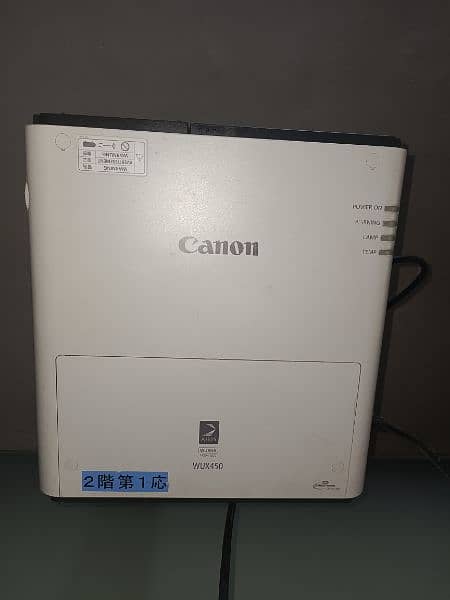 Canon WUX450 Gaming/Movie High resolution 1080p Projector 9