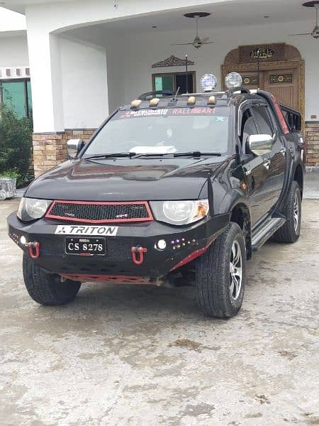 Mitsubishi L200 2009 11