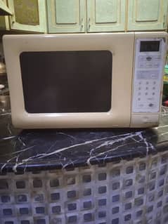 Singer microwave oven