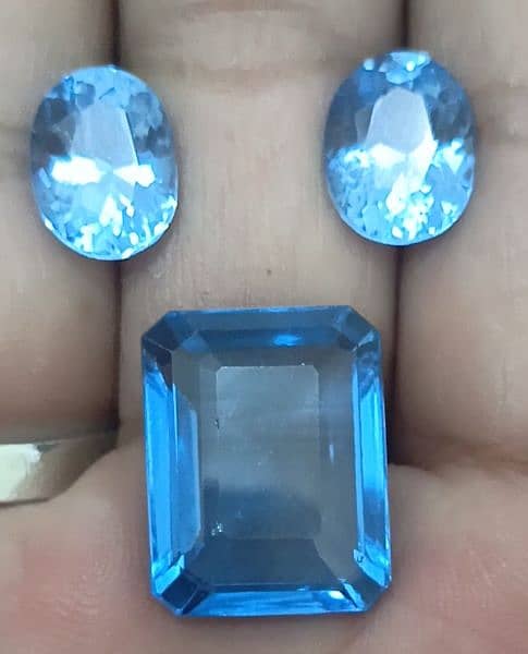 Aquamarine Natural Stone 13