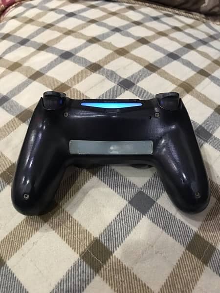 ORIGINAL DUALSHOCK 4 3