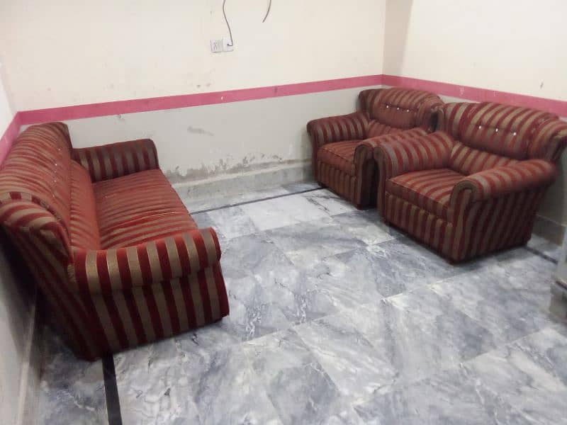 Sofa Set 5 Seater 2