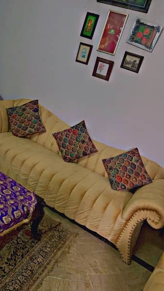 beautiful 5 seater sofa set 2