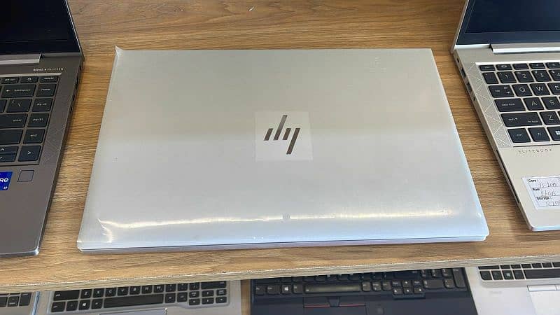 Hp Elite Book 840 G8 cor i5 11th generation 1