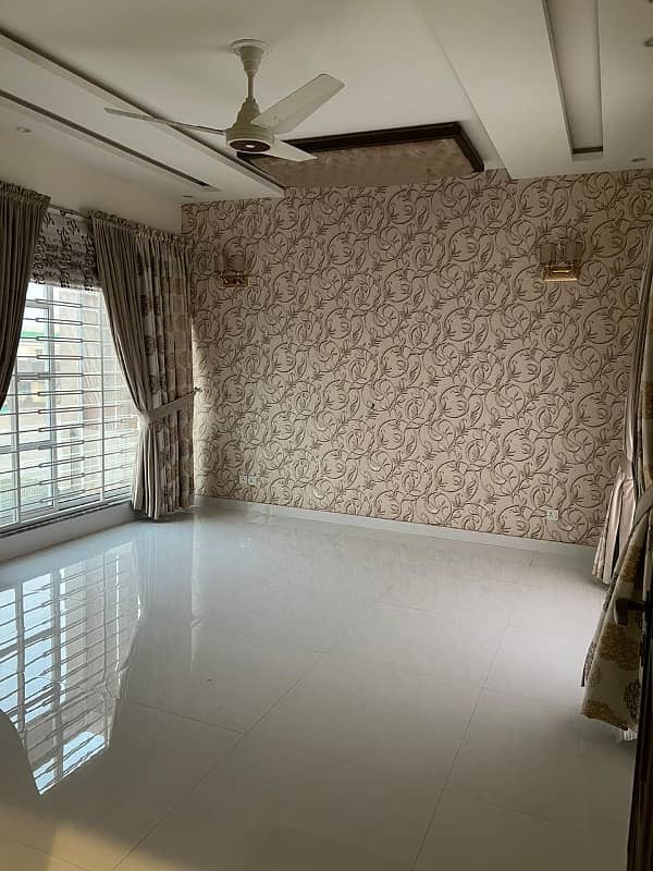 Luxurious 1 Kanal Upper Portion Is Available For Rent 15