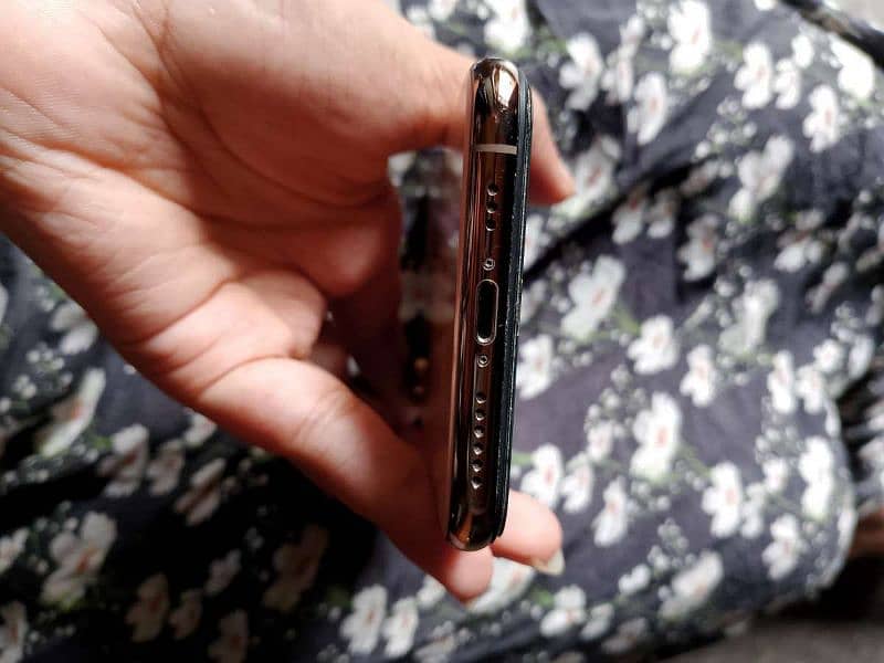 iphone xs non PTA 2