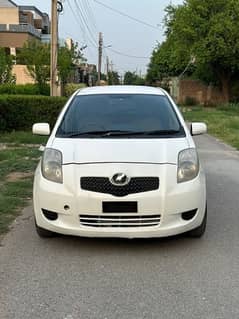 Toyota Vitz 2007 0