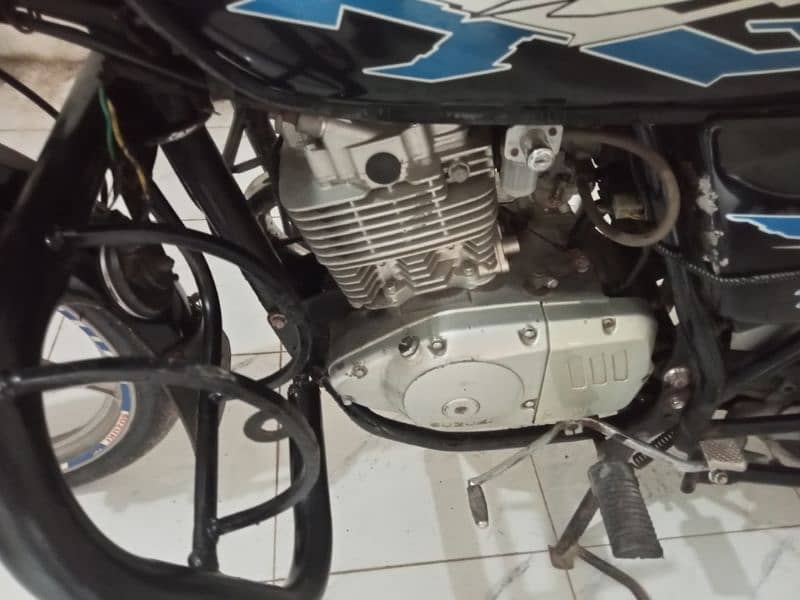 Suzuki GS 150cc 2021 Good condition 6