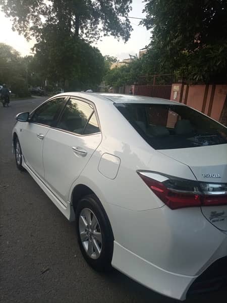 Toyota Corolla Altis Grande 1.8 CVT 2016 2