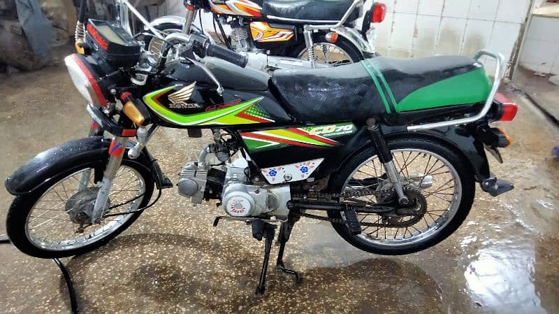 honda CD70 2019 3