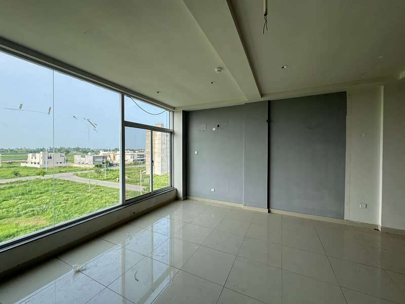 4 Marla Floor available for rent in DHA Phase 7 3