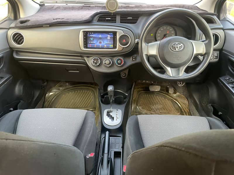 Toyota Vitz 2012 Full Option Push Start 6