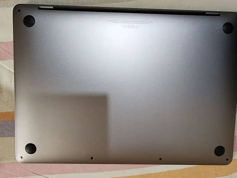 Macbook Pro M1 Space Gray 1