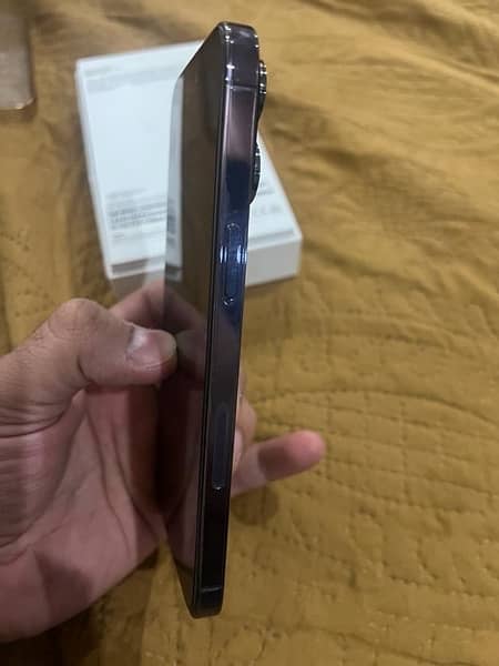 IPhone 14 Pro Max 256gb deep purple 3