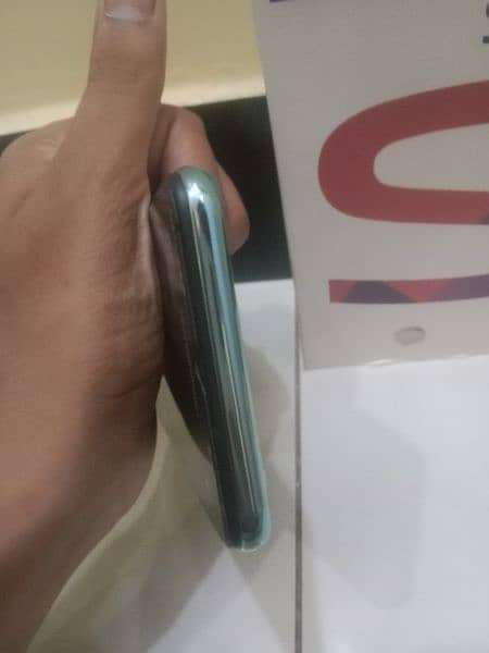 vivo s1 with box pta appeared from Dubai 5