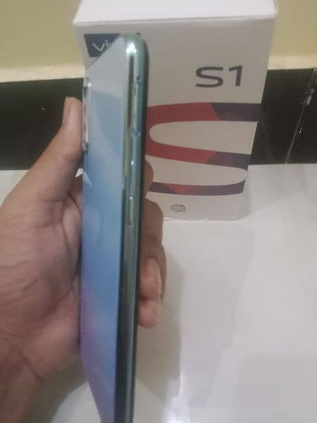 vivo s1 with box pta appeared from Dubai 9