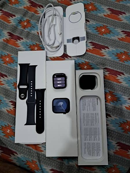 Apple Watch Series 9 Brand New Complete Box 100% Health 3