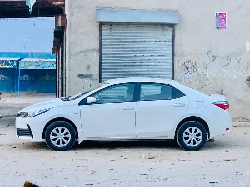 Toyota Corolla GLI 2018 12