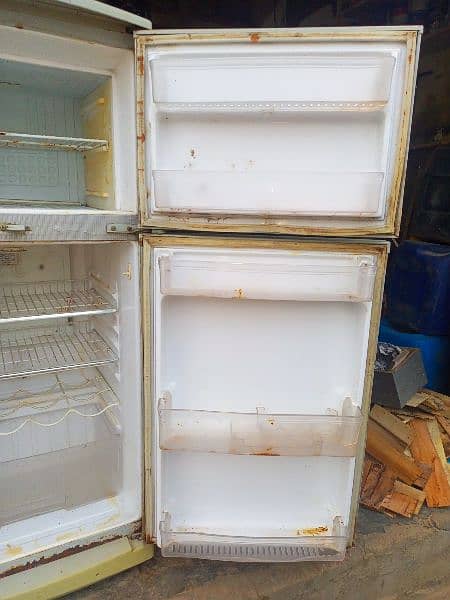 Weaves fridge for sale 2