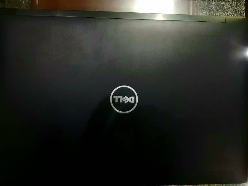 Dell core i7 7th Laptop 5