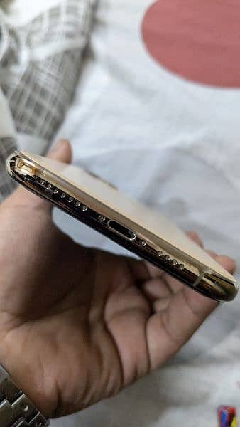 Iphone 11 pro max PTA approved 2