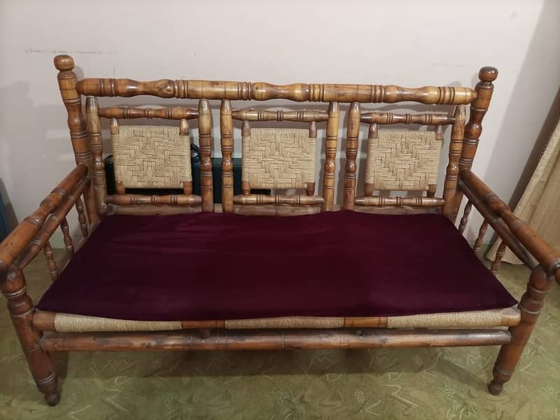 Sindhi Style Sofa Set and Carpet 2