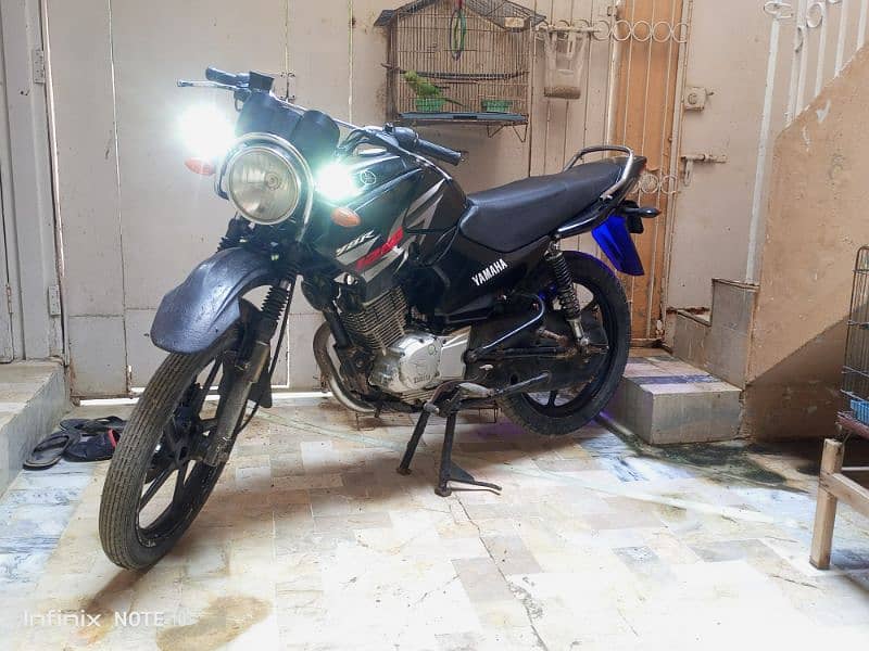 Yamaha YBR G 2017 0