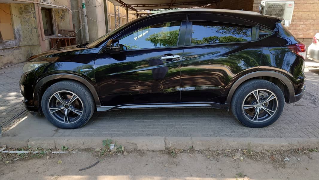 Honda Vezel 2015 XL 3