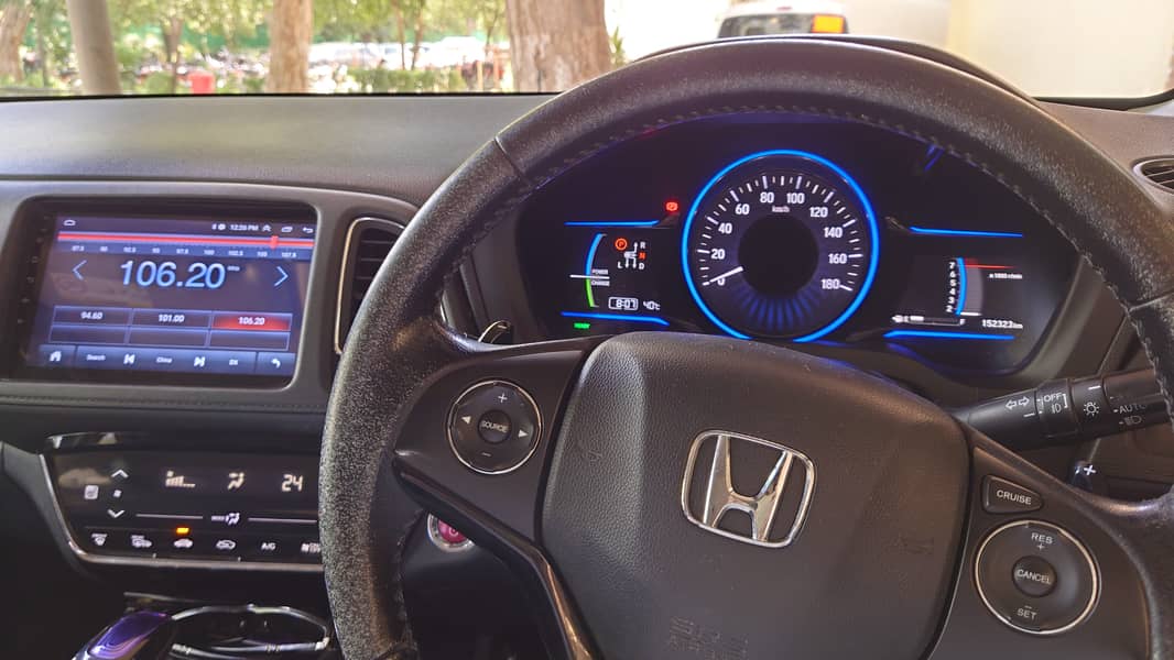 Honda Vezel 2015 XL 5