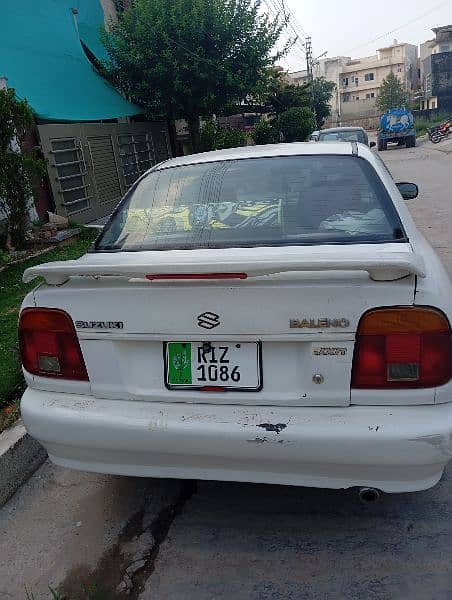 Suzuki Baleno 2003 1