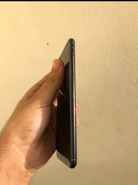 i phone 7plus 128gb pta approved 10by 10 5