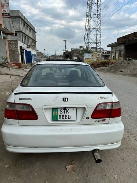 Honda Civic Standard 2000 6