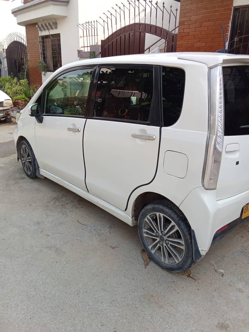 Daihatsu Move 2017 Custom 1