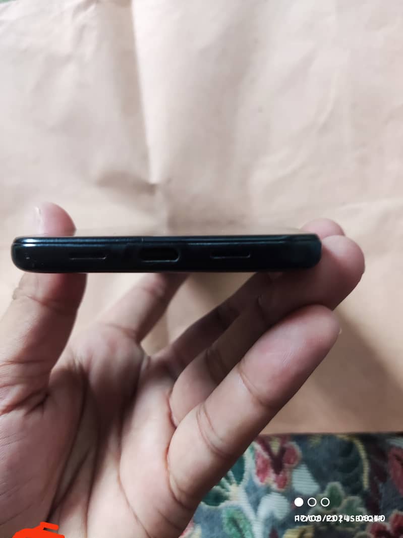 Google pixel 3a black good condition 3