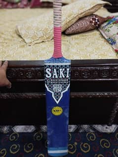 SAKI original bat condition 8/10 for contact 03076018366