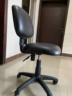 Brand new lush Condition Office Chairs (6000) Each piece