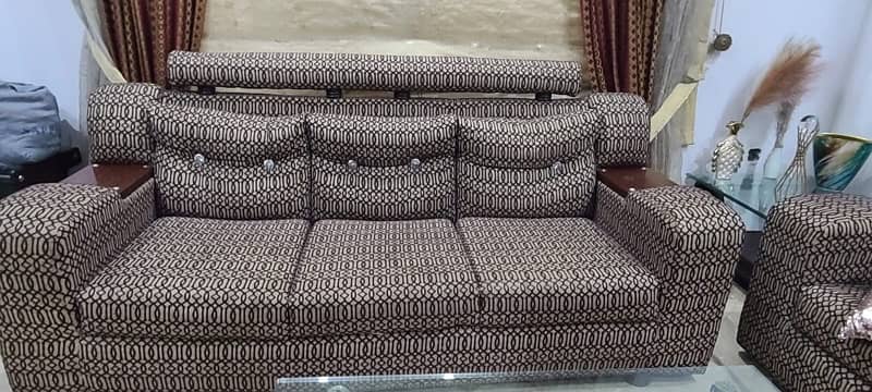 Best Condition Used 3 pair Sofa set for Sale 1