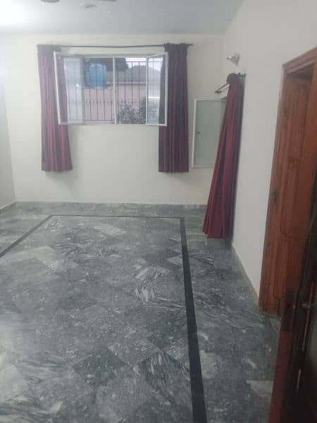 house upper portion 4rent 11