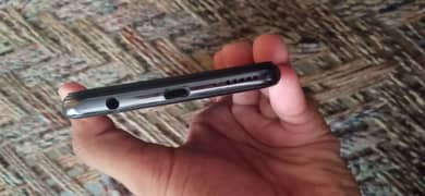 Huawei y7 prime 2018 3ram 32gb all ok hai koi fault ni hai