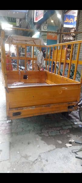 united 100 loader rikshaw for sall 5