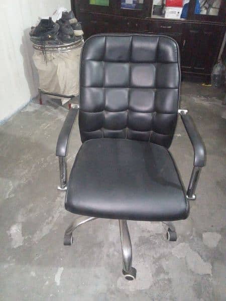 boss furniture chair 3