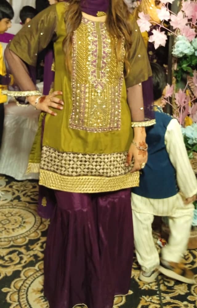 Mehndi dress for sale 1