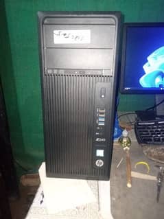 Workstation HP Z240