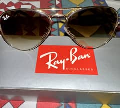 Ray- Ban Aviator Gradient Sunglasses