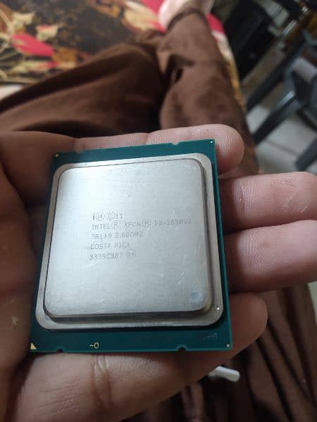 Xeon 2650 v2 processor 8 core 16 threads 1