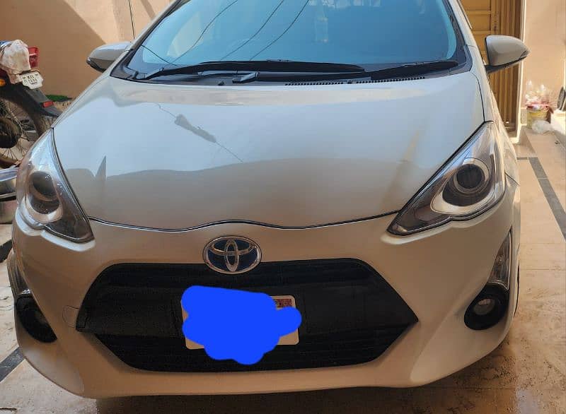 Toyota Aqua 2015 push start 1