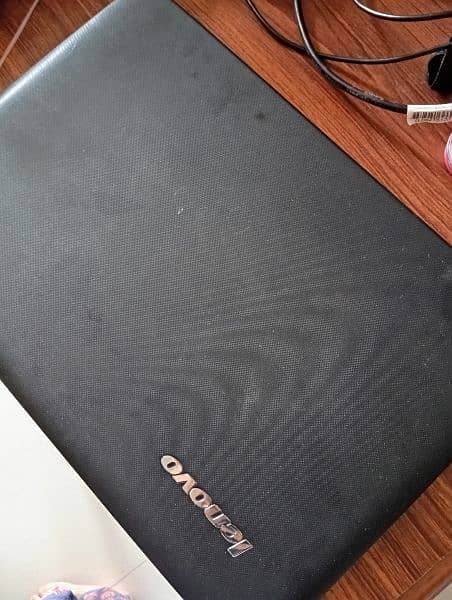 Lenovo laptop with charger 0