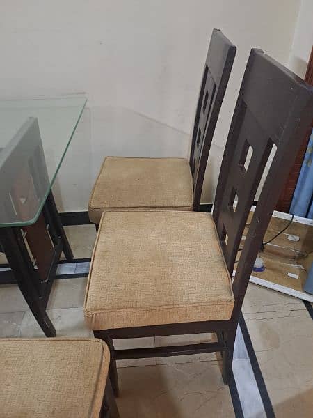 Dining Table With Chair 3