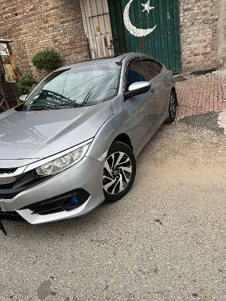 Honda Civic X VTi Oriel 2017 Model 1.8 0